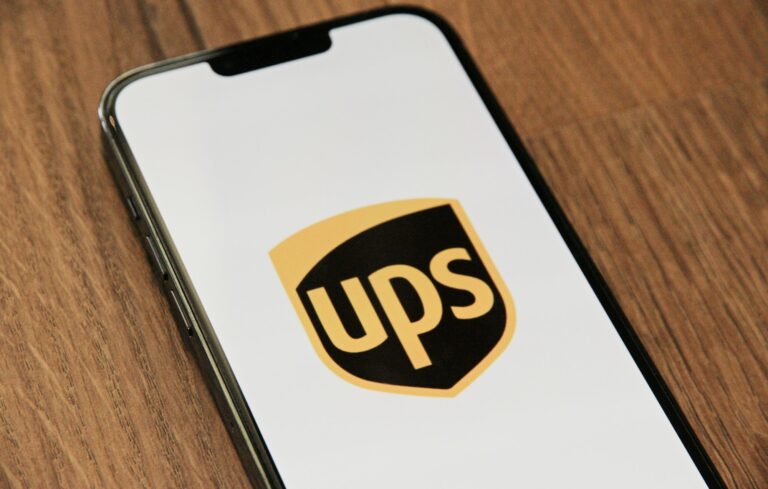 UPS Share Price Plunges to a 4.5-Year Low