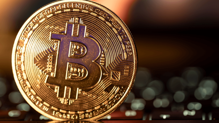 Experts Bullish on BTC Decentralized Finance Growth, Predict Triple-Digit Rise in 2025 – Defi Bitcoin News