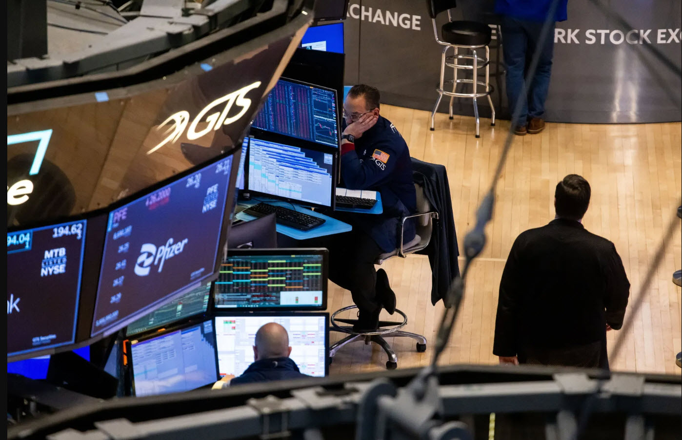 Stocks Rise as Dip Buyers Step In After Selloff: Markets Wrap