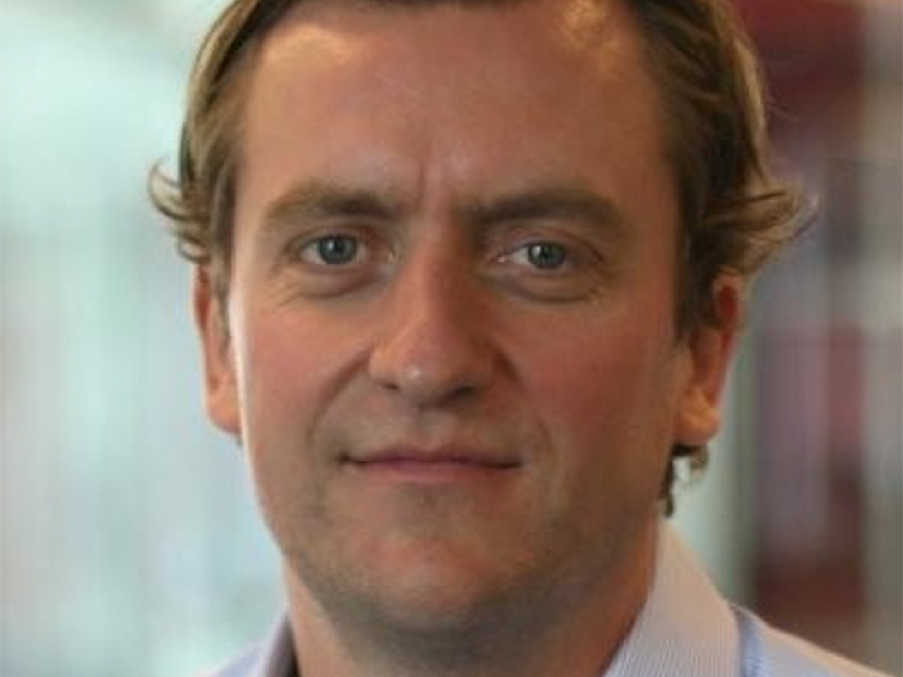 Bloomberg launches AI-powered news summaries - e-Forex