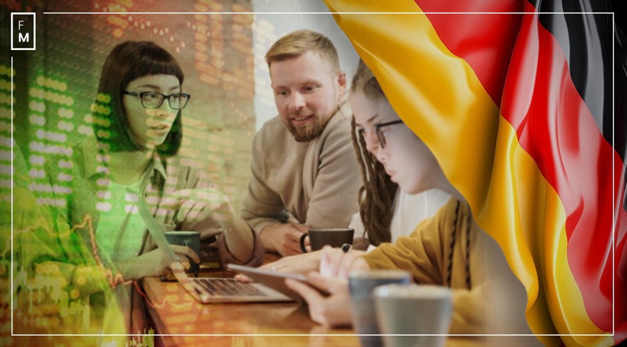 Are Social Traders Laggards? Research by Germany