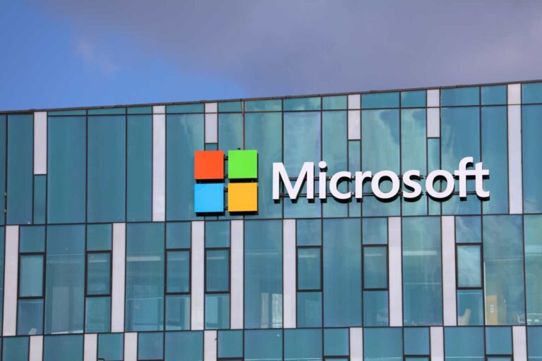 Microsoft Stock: Still An Attractive Growth Juggernaut (NASDAQ:MSFT)