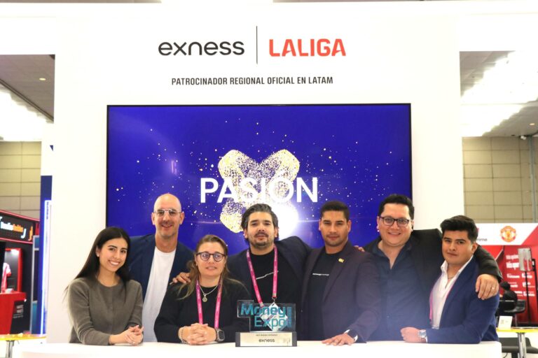 Exness celebrates dual recognition at Money Expo Mexico 2025