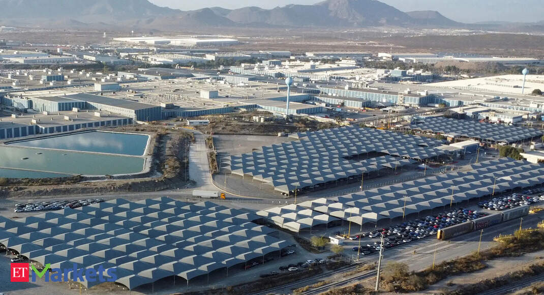 27% of exports at risk as US plans to slap 25% tariff, 4 cos most exposed - US Auto tariffs