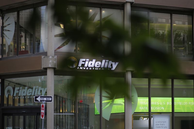 Fidelity Investments tests dollar-pegged stablecoin