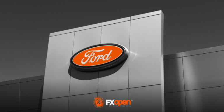 Ford (F) Share Price Drops Following Trump's Tariffs