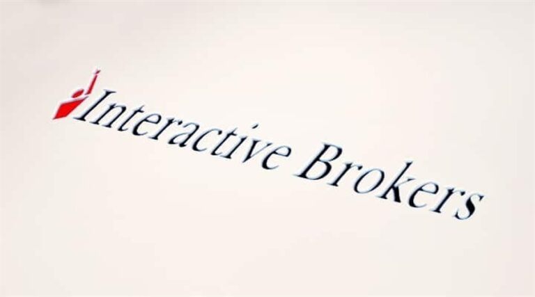 interactivebrokers-Cutout-Logo-Mock-Up_color