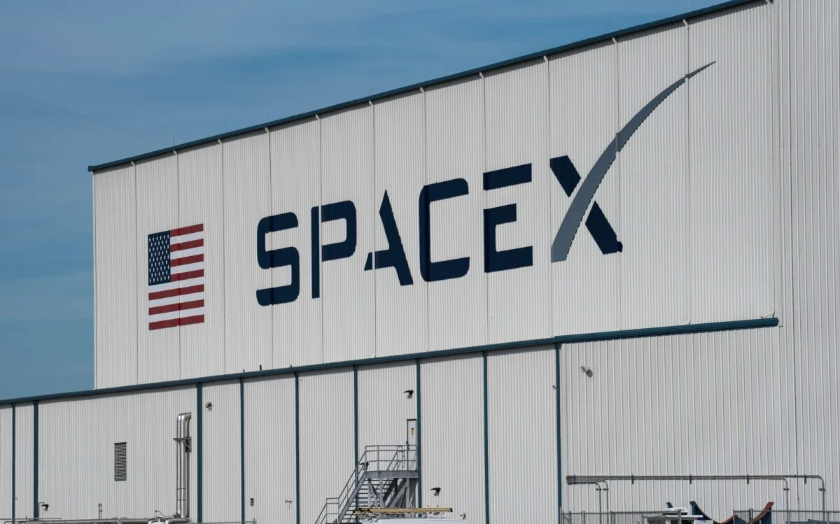 SpaceX Launches 21 Starlink Satellites from Florida - Equitypandit