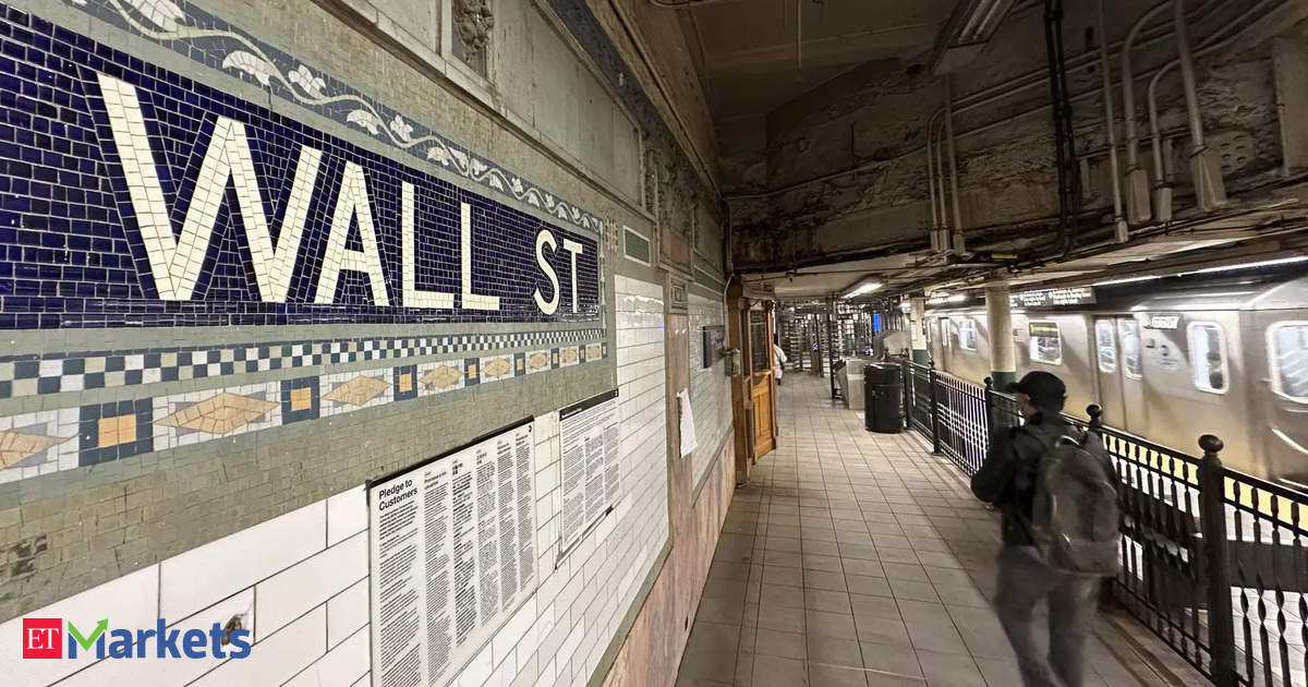 US stocks rise on energy boost; jobs data, Jerome Powell's remarks in focus