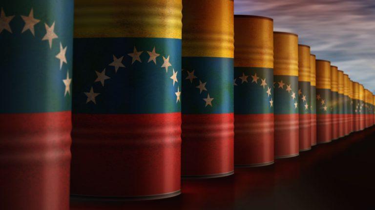 Venezuelan Bolivar Plunges After Secondary Crude Tariff Regime Announcement