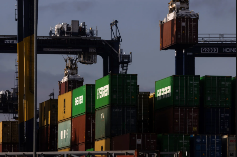 Stocks Rise on Tech Tariff Pause as Dollar Weakens: Markets Wrap