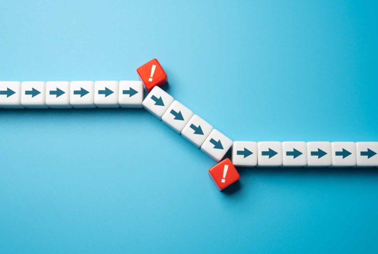 Capri Holdings Stock Outlook Bolstered By Likely Versace Sale - Strong Buy (NYSE:CPRI)