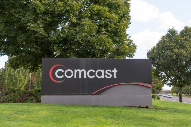 Comcast At A Crossroads: A Transformation Strategy In A Mature Market (NASDAQ:CMCSA)