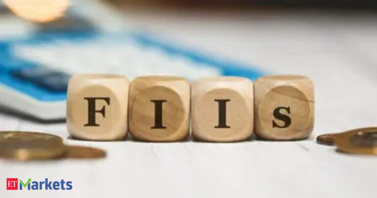 FIIs roar back, pump Rs 15,000 crore into Indian stocks in just 3 days. Is the tide turning?