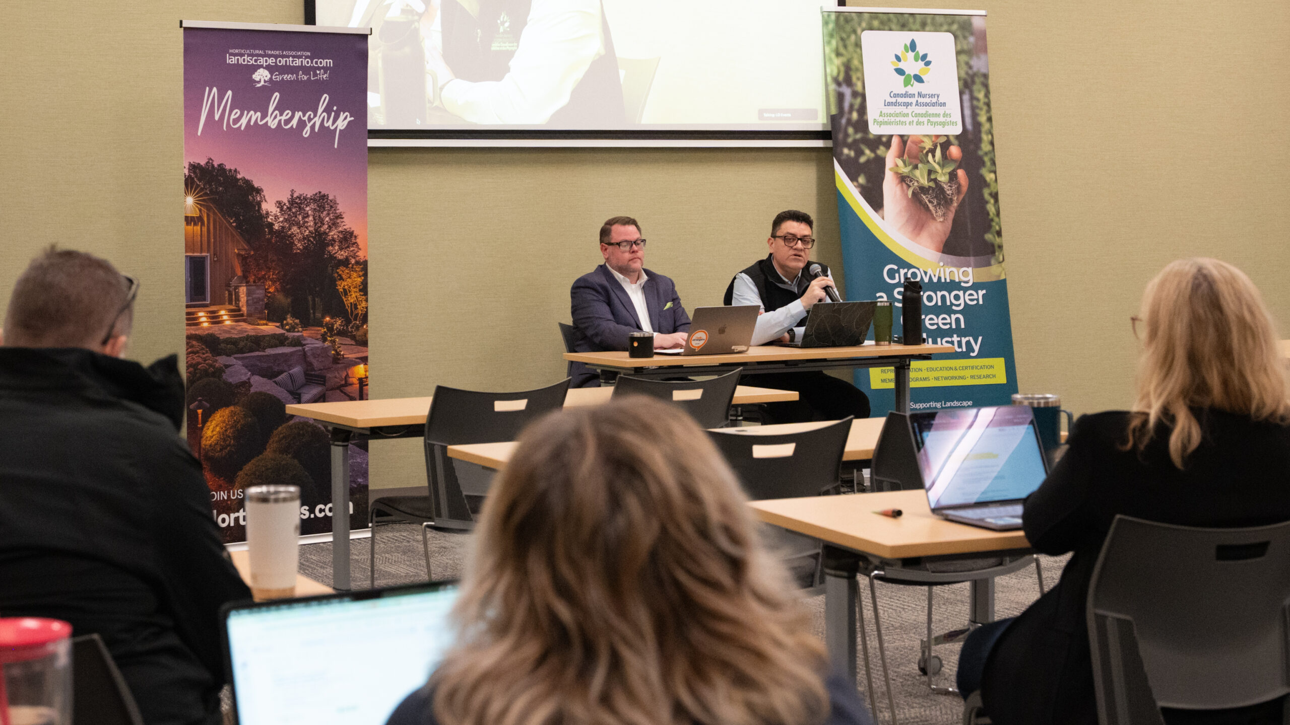 Tariff Concerns Draw Horticulture Professionals to Town Hall