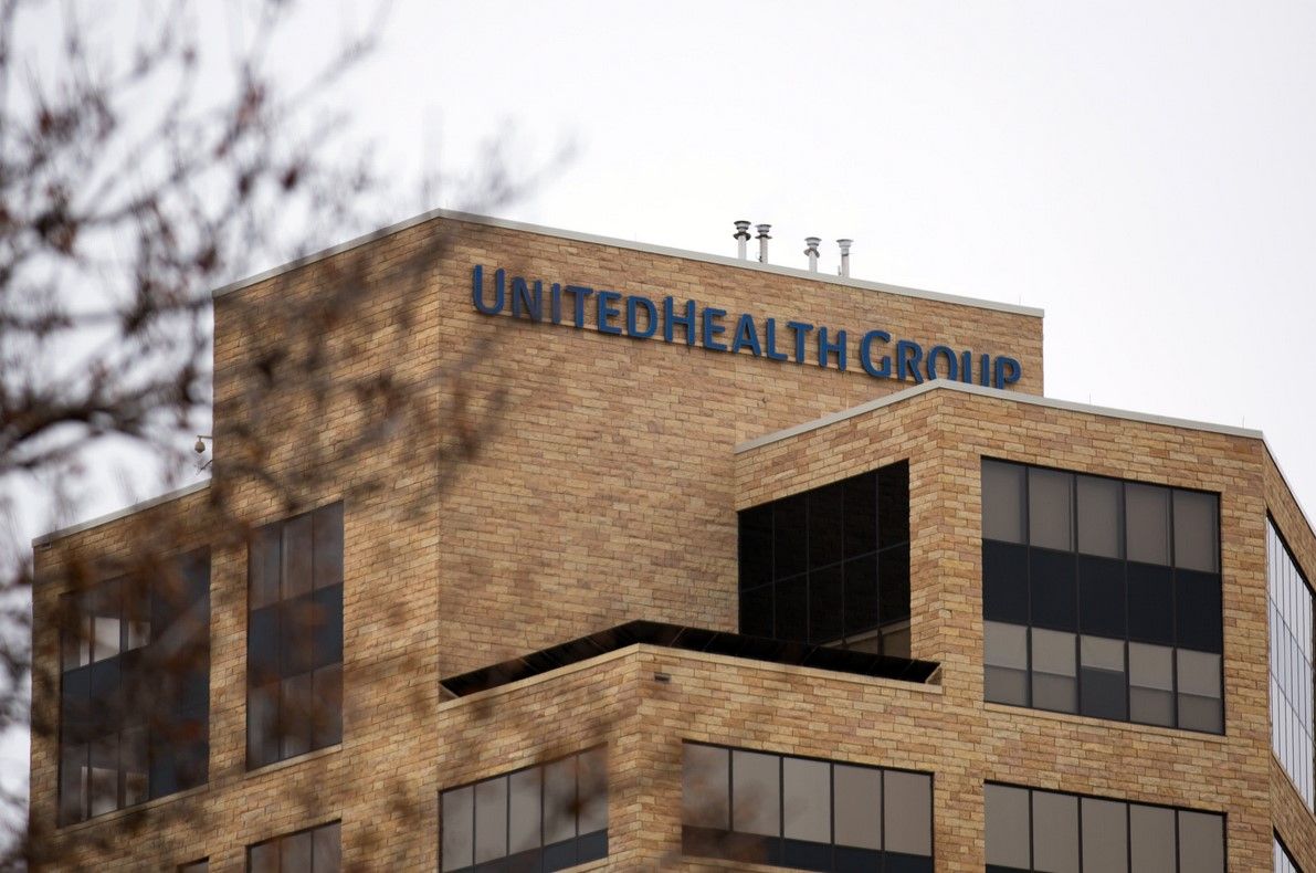 UnitedHealth (UNH) Share Price Plummets
