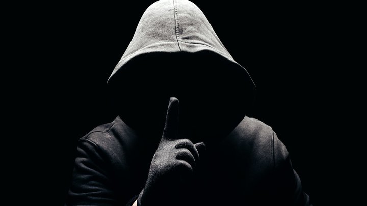 El Paso man robbed after using Wells Fargo ATM