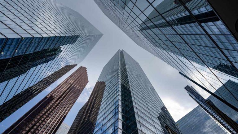 Bitwise Taps 100K Advisors to Push Active Crypto Strategies