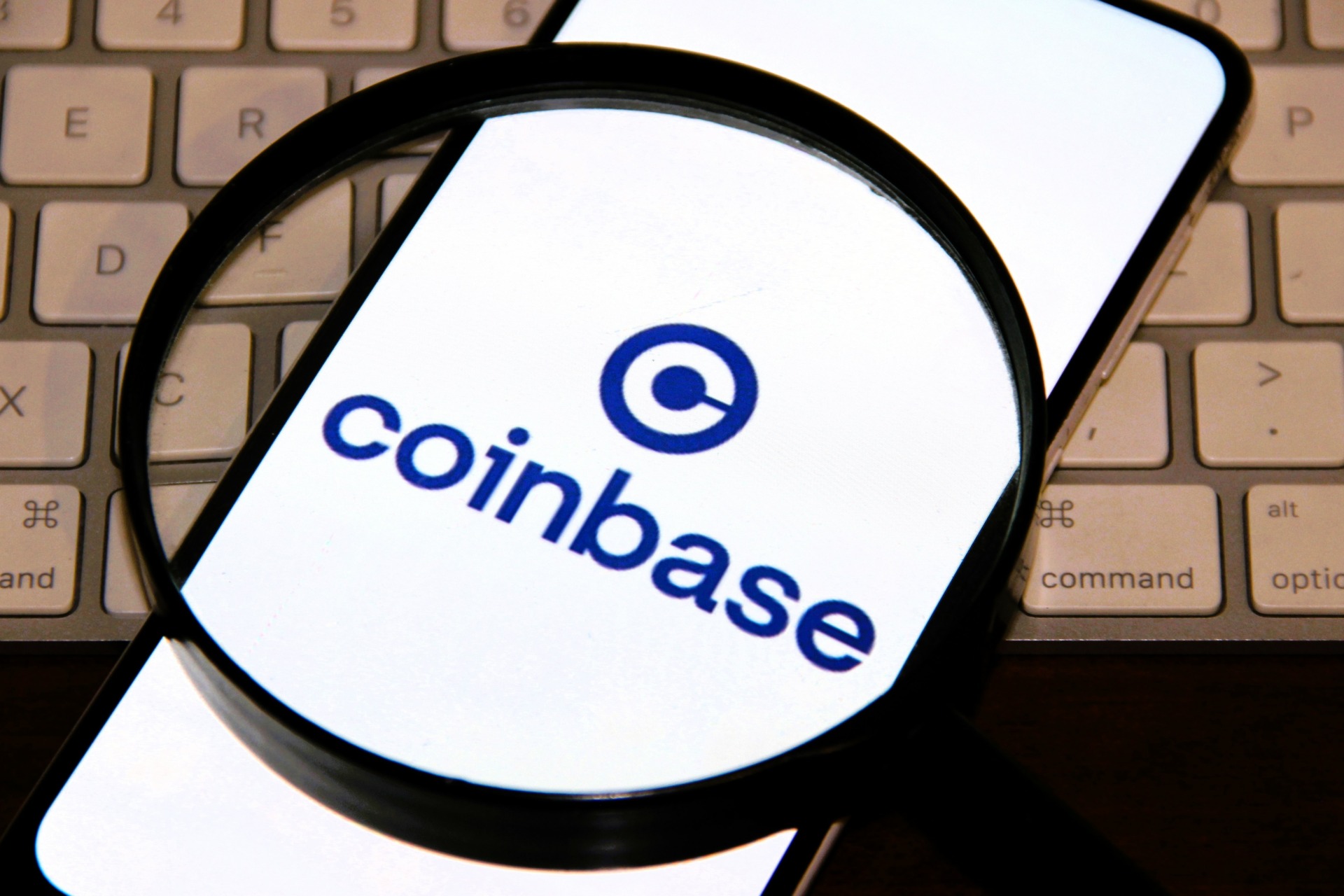 Coinbase Data Breach Exposes 69,461 Users, Sparks Regulatory Backlash