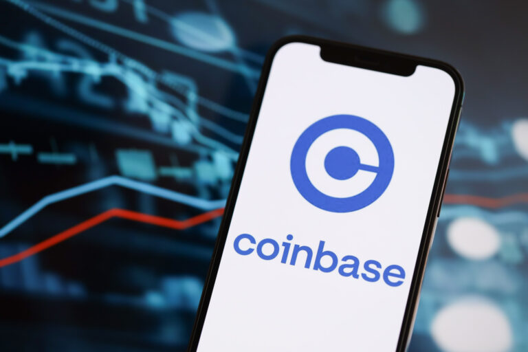 Coinbase First Crypto Firm to Rocket into S&P 500, Sparks 24% One-Day Rally