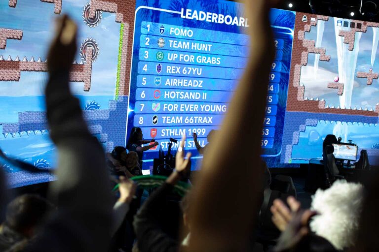 Daktronics: Strong Margins, Solid Cash, But Taxes Are A Drag (NASDAQ:DAKT)