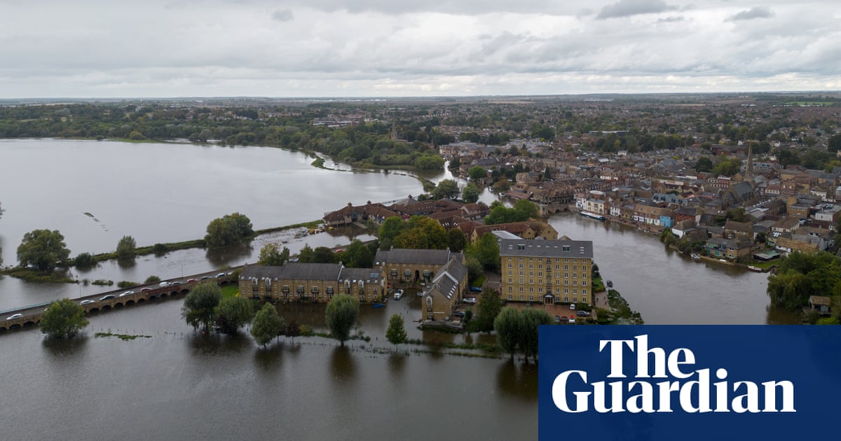 Labour not protecting people, economy and homes from climate crisis, watchdog says