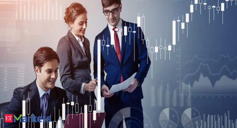 Stocks to buy in 2025: CRISIL, APL Apollo among 5 stocks that could give 10-25% return - Brokerage Recommendations