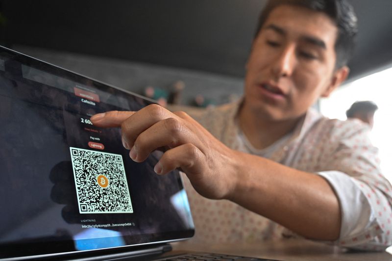 Bolivia crypto transactions up over 530% amid currency woes