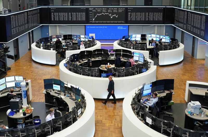 European shares mixed as US strikes on Iran fuel Mideast escalation fears