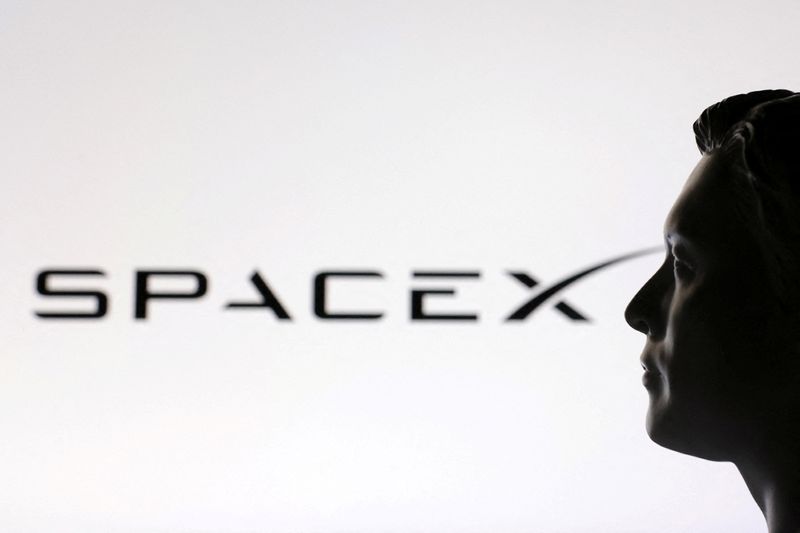 SpaceX will decommission Dragon spacecraft, Musk says as feud with Trump escalates