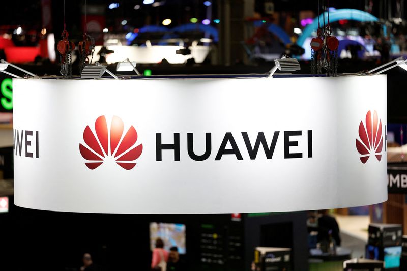 Taiwan adds China's Huawei, SMIC to export control list