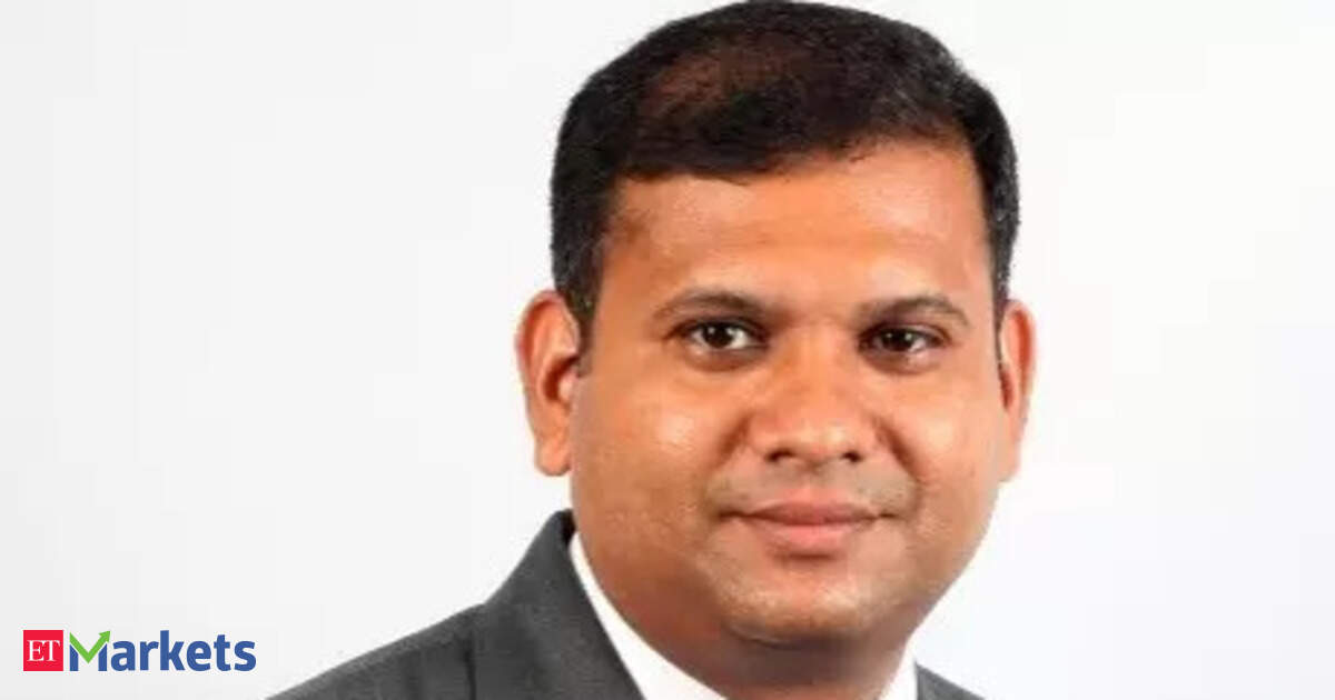 Why SBI MF is playing it safe between stocks and fixed income