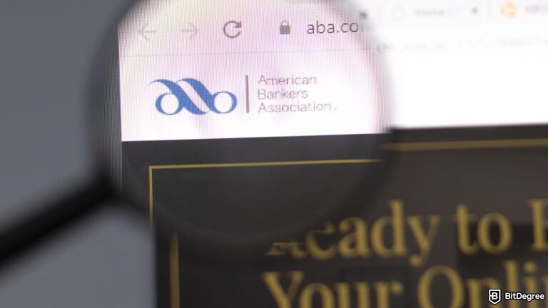 ABA Urges OCC to Halt Crypto Bank License Bids