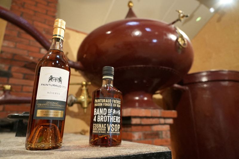 China spares major cognac makers from EU brandy dumping duties