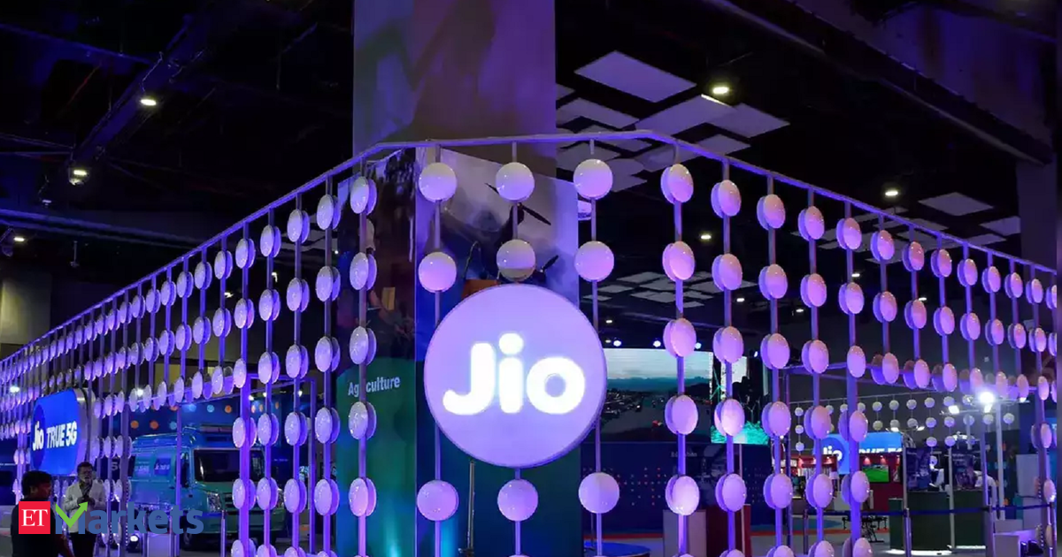 Reliance Jio Q1 Results: PAT grows 25% YoY to Rs 7,110 crore; ARPU at Rs 208.8