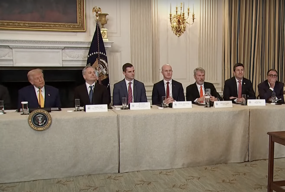 Trump White House Releases Crypto Regulation Report - AabeyLLC Crypto