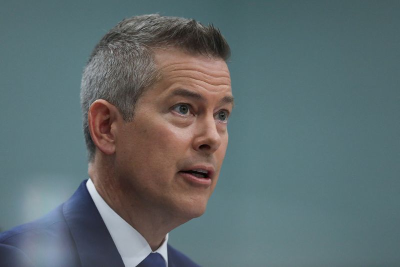 US threatens Mexican airline flights over cargo, competition issues