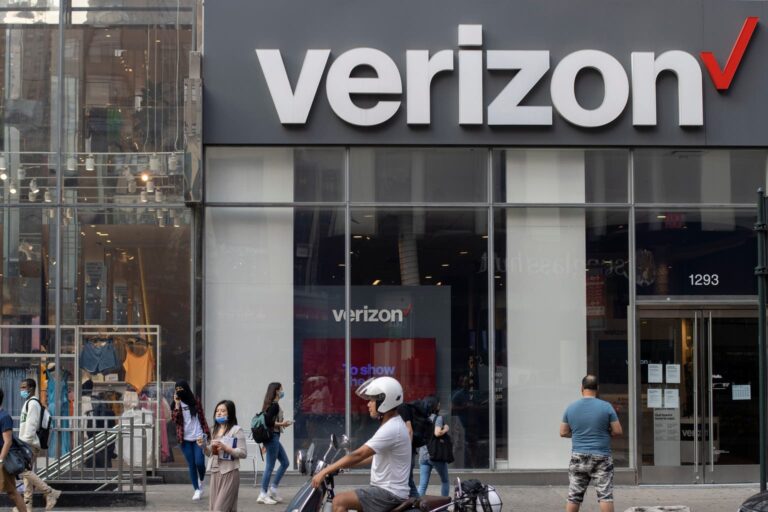 Verizon Earnigs: Very Good Quarter, But Only On The Surface (NYSE:VZ)