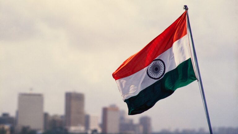 Trump hits India with extra tariff, BoE set to lower rates