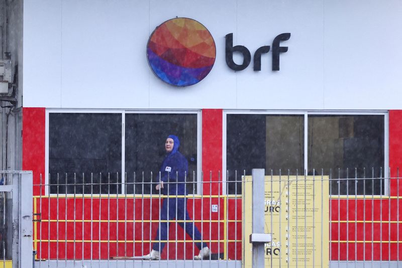 Brazil's BRF minority shareholders back Marfrig deal
