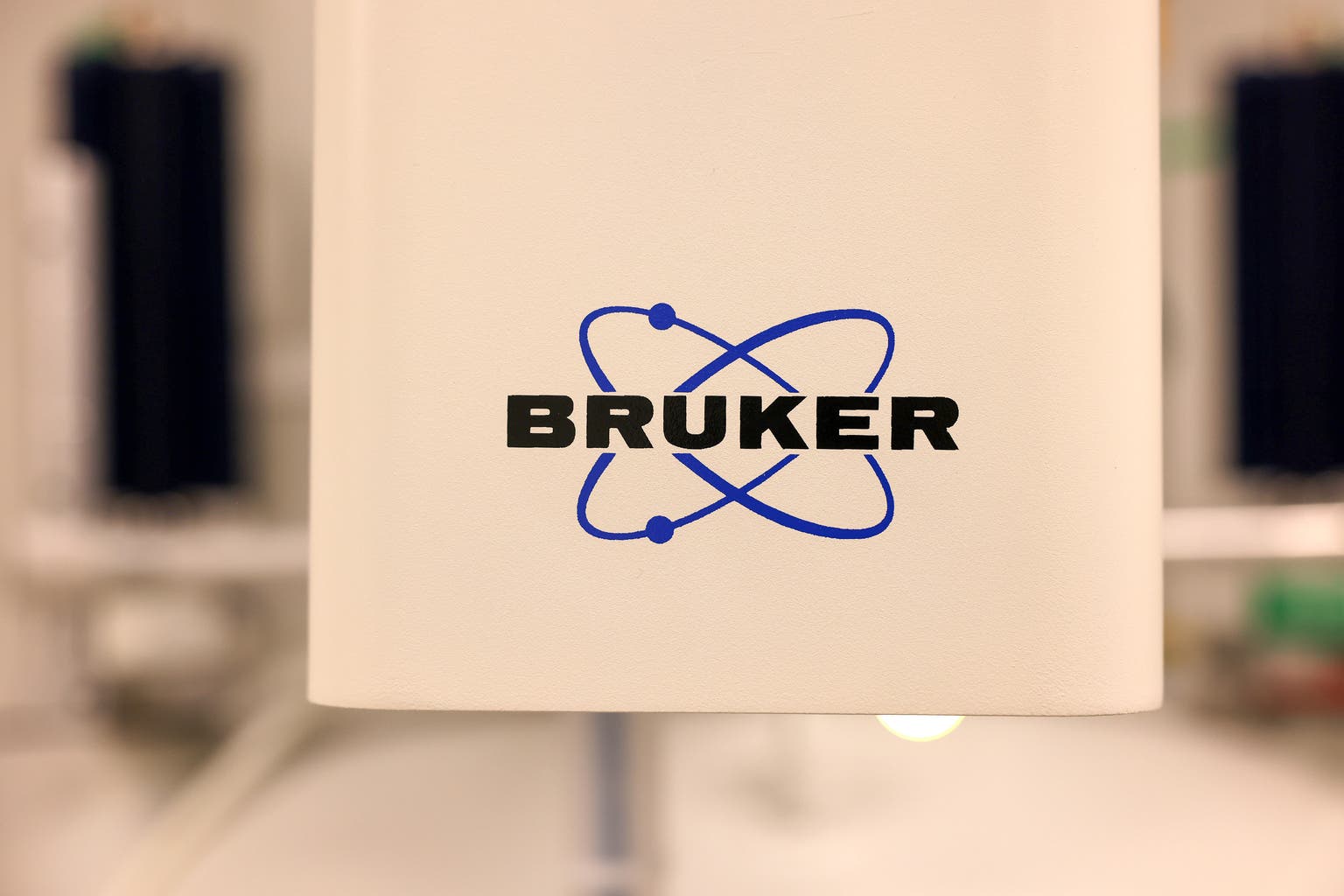 Bruker Stock: Former Academia Customer Strength, Now Incredible Weakness (NASDAQ:BRKR)