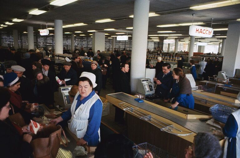 Crackpot Economics - Fat Tail Daily