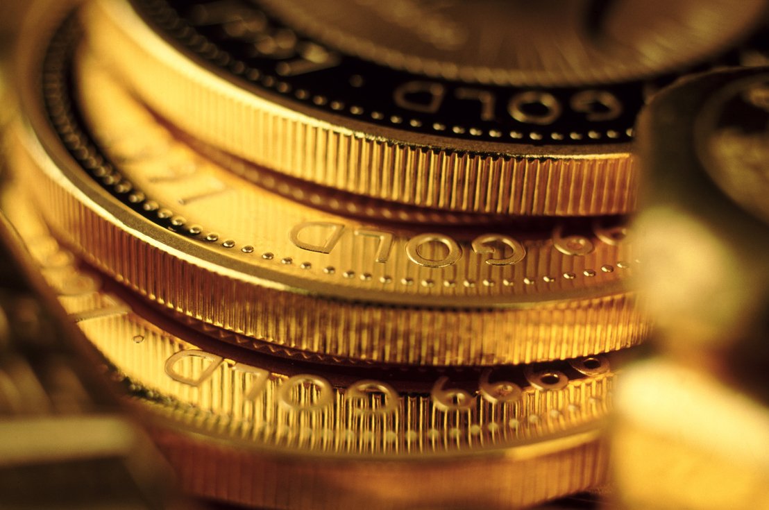 Gold (XAU/USD) Technical: Push up towards medium-term range resistance zone as Fed’s independence erodes