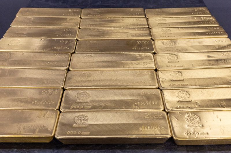 Switzerland says tariff talks with US continue, gold industry concerned about bullion trade