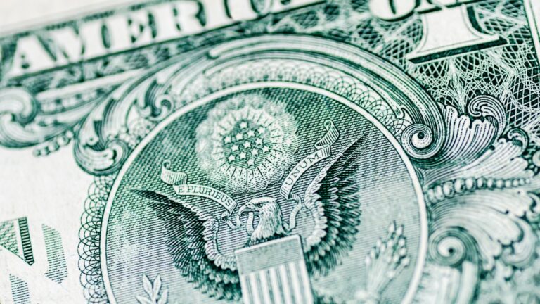 US Core PCE came as expected, while Canadian GDP lags again – Market reactions