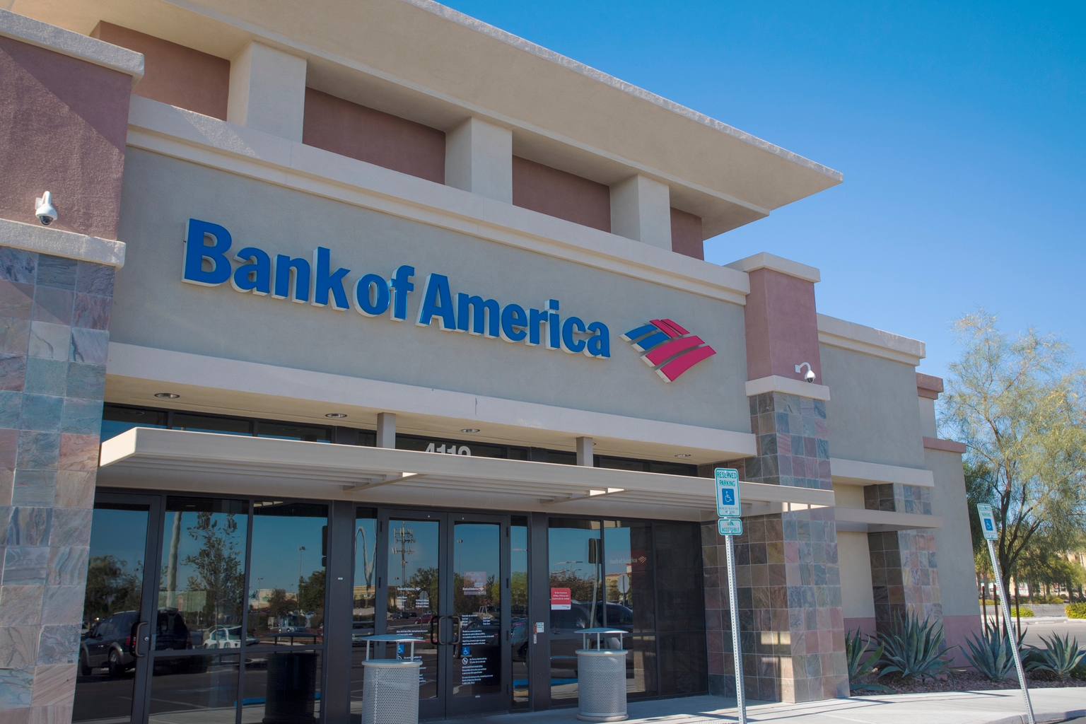Bank of America: A Defensive Giant With Limited Upside (NYSE:BAC)