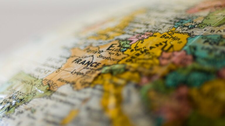 Euro in holding pattern ahead of ECB decision, US CPI next