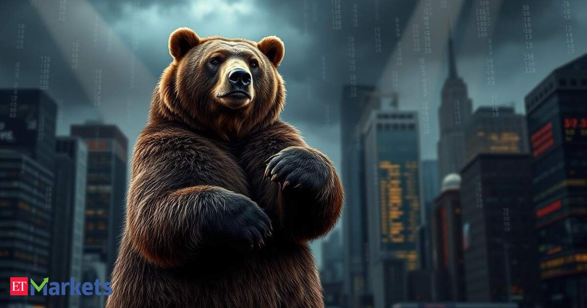 Market Wrap: D-Street falls for 8th straight session on FMCG, IT sell-off; Sensex drops 97 points, Nifty below 24,650