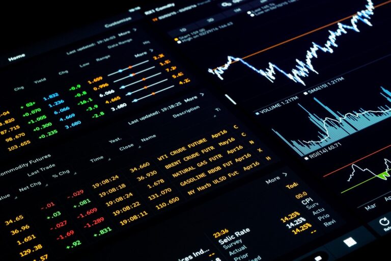 Nonfarm Payrolls Preview: BTC Traders Snag Cheap OTM Puts Bracing for NFP Shock