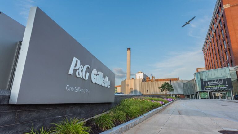 Procter & Gamble: Resilient Business Facing Growth Headwinds (NYSE:PG)